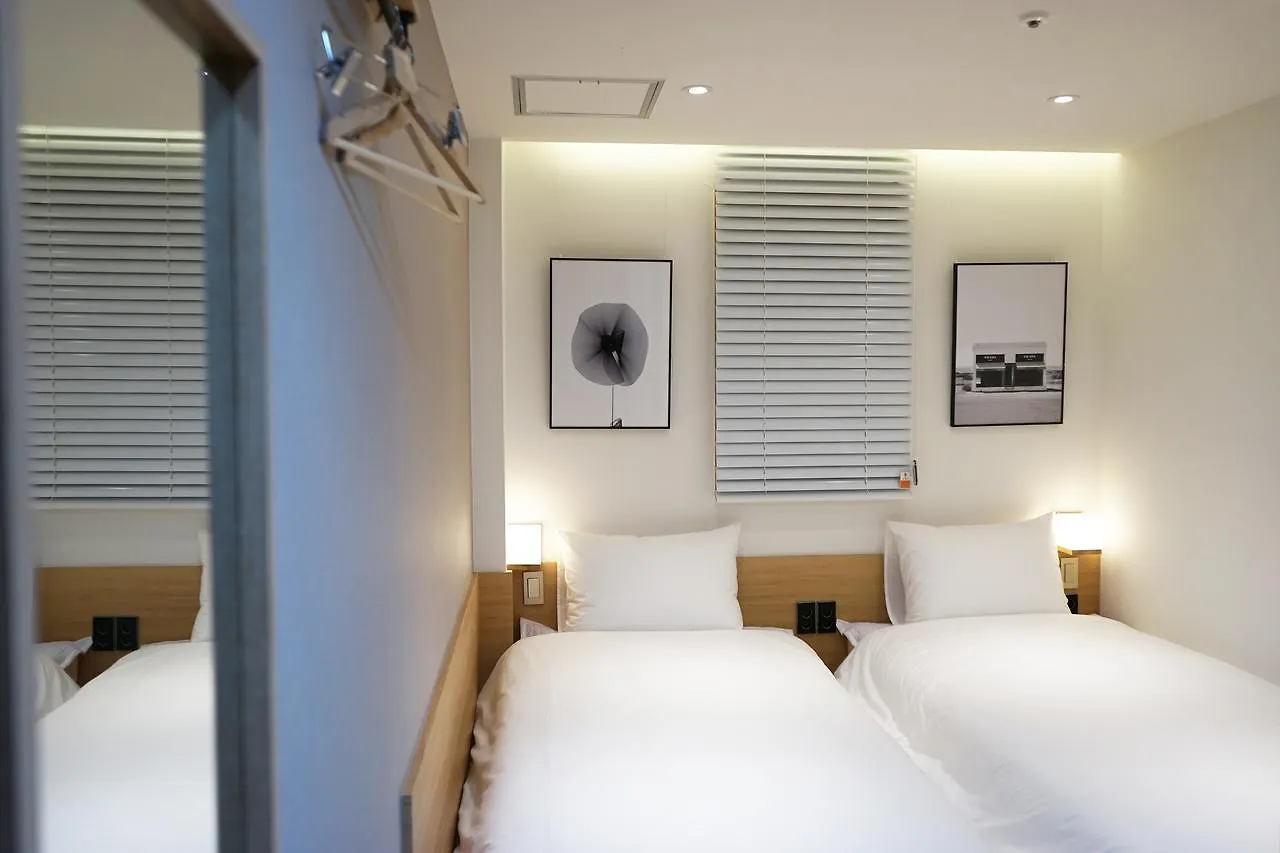Artravel Myeongdong Hostel Seoul South Korea