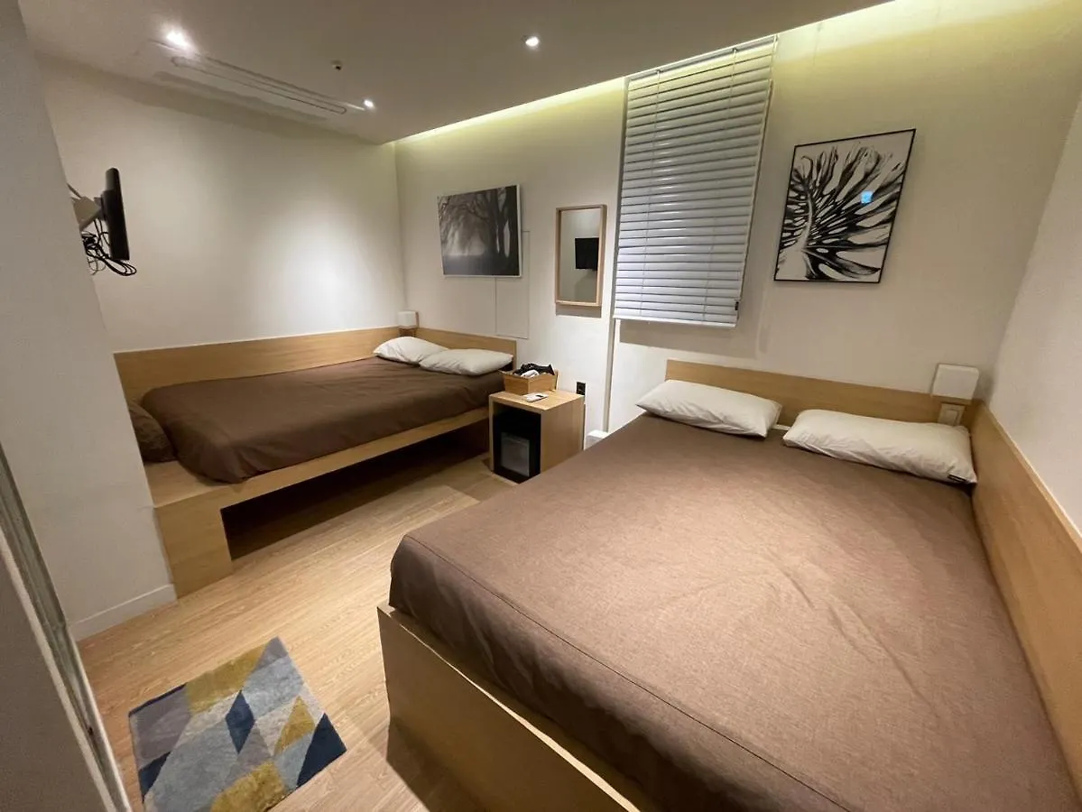 Artravel Myeongdong Hostel Seoul 0*,