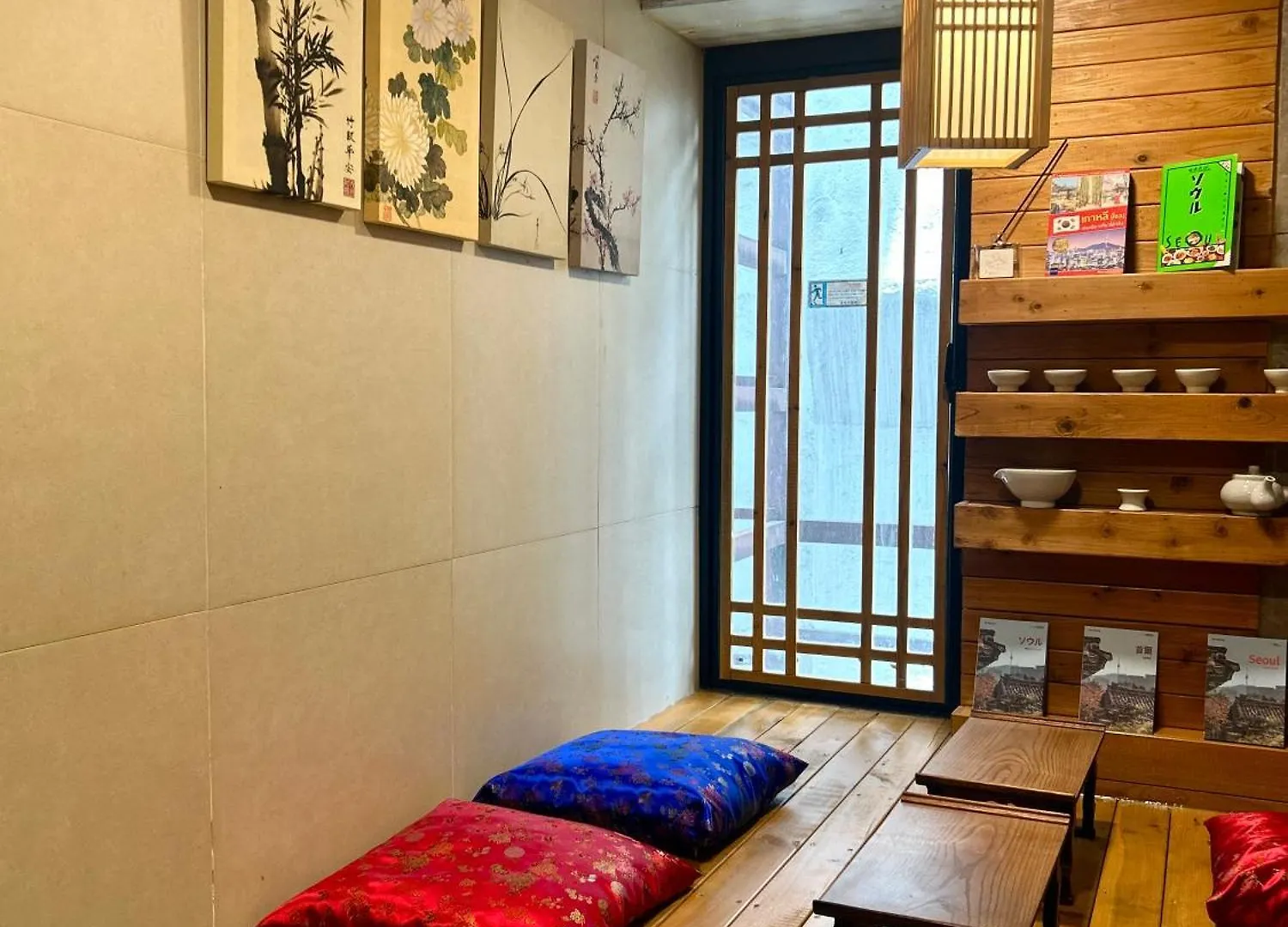 Artravel Myeongdong Hostel Seoul