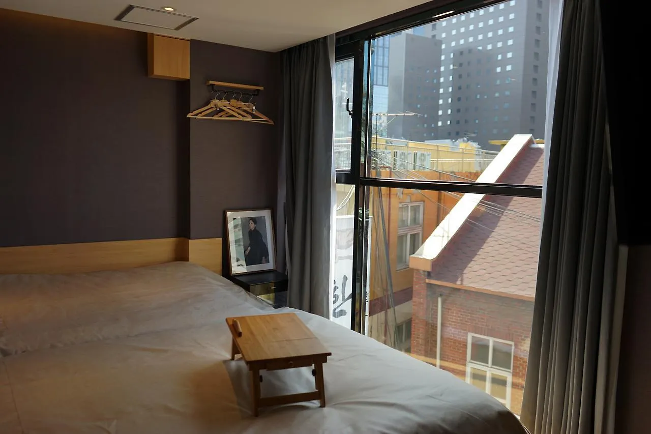 Artravel Myeongdong Hostel Seoul