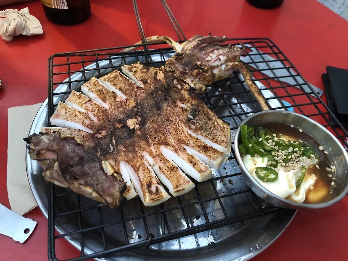 Artravel Myeongdong Hostel Seoul